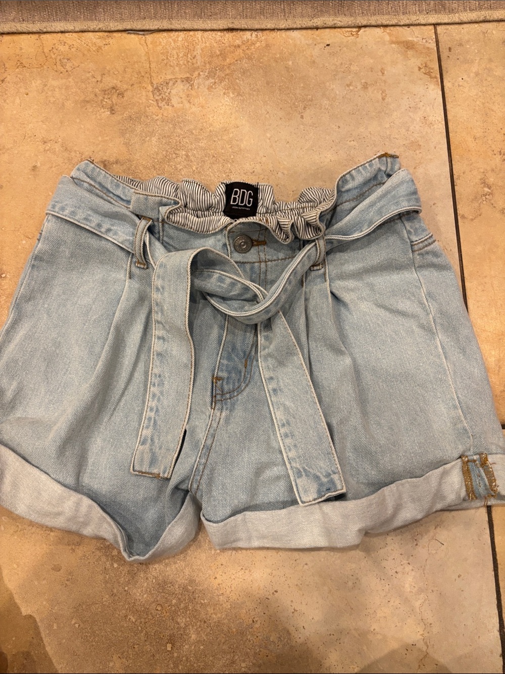 BDG Urban Outfitters Tie-Waist Denim Shorts Women size 27